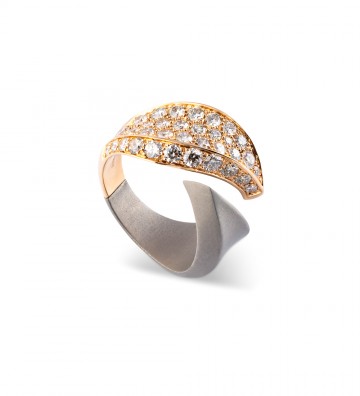 Anello Contrarié in Oro...
